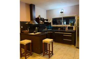 VENTA – CASA 4 DORMITORIOS - SINSACATE
