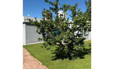 VENTA – CASA 4 DORMITORIOS - SINSACATE