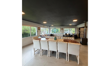 VENTA – CASA 4 DORMITORIOS - SINSACATE