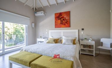 PINAMAR , CASA  PREMIUN EN CUL DE SAC DE ALAMOS CON PISCINA