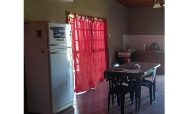 Se vende casa en Tabossi calle Independencia