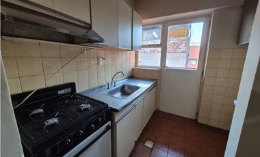 ¡Viví en el Centro! Amplio Dpto de 3 Dorm y 2 Baños sobre Calle Colón