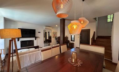 Casa en Barrio Gudalupe con patio y pileta