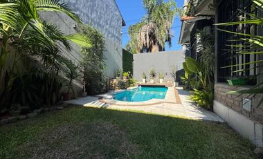 Casa en Barrio Gudalupe con patio y pileta