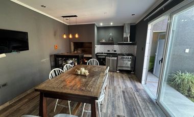 Casa en Barrio Gudalupe con patio y pileta