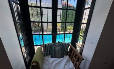 Casa en Barrio Gudalupe con patio y pileta