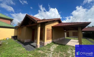 PH en venta c/ cochera en La Lucila del Mar