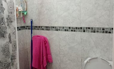 Casa 2 ambientes con galpon venta Ituzaingo