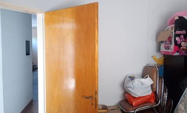 Casa 2 ambientes con galpon venta Ituzaingo
