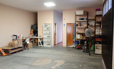 Casa 2 ambientes con galpon venta Ituzaingo