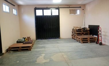 Casa 2 ambientes con galpon venta Ituzaingo