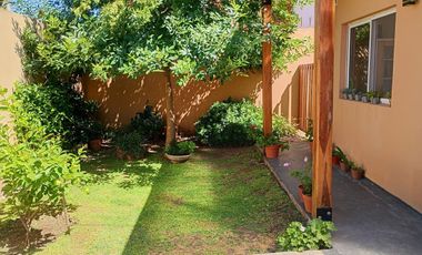 Casa 2 ambientes con galpon venta Ituzaingo