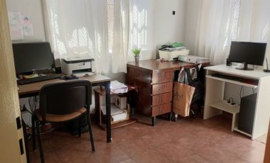 Casa 2 ambientes con galpon venta Ituzaingo