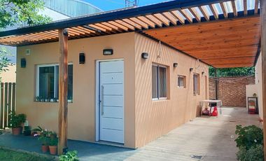 Casa 2 ambientes con galpon venta Ituzaingo