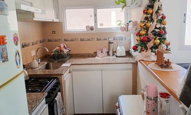 Casa 2 ambientes con galpon venta Ituzaingo