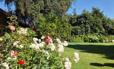 VENDE CASA 6D+SALA ESTAR+6B+BOD+10 EST+QUINCHO+PISCINA