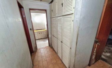 CASA 4 AMBIENTES A REFACCIONAR VENTA LOMAS