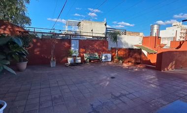 PH CASA EN VENTA PARQUE PATRICIOS DIVINA TERRAZA