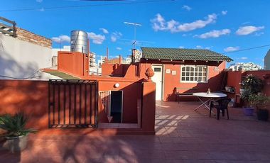 PH CASA EN VENTA PARQUE PATRICIOS DIVINA TERRAZA