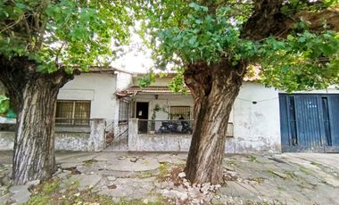 VENTA CASA 3 AMB C/ GARAJE A RECICLAR EN MORON