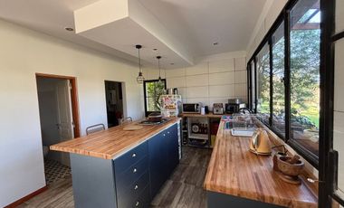 HERMOSA CASA MODERNA EN COUNTRY UBAJAY