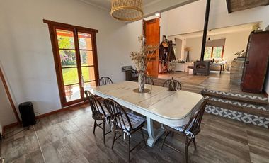 HERMOSA CASA MODERNA EN COUNTRY UBAJAY