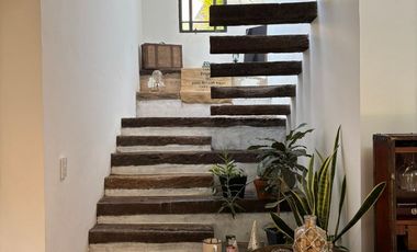 HERMOSA CASA MODERNA EN COUNTRY UBAJAY