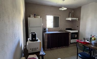 CASA EN VENTA 2 DORMITORIOS EN ANDINO