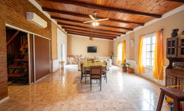 SE VENDE CASA QUINTA EN COLASTINE