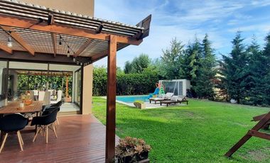 Casa Alquiler 4 ambientes Amoblada Brcas de Iraola