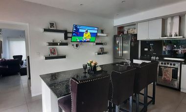 Casa Alquiler 4 ambientes Amoblada Brcas de Iraola