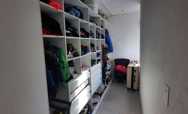 Casa Alquiler 4 ambientes Amoblada Brcas de Iraola