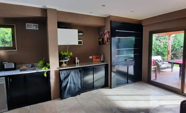 Casa Alquiler 4 ambientes Amoblada Brcas de Iraola