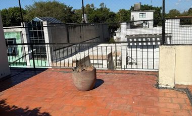 PH 5 AMBIENTES EN SAN ISIDRO CON TERRAZA/PARRILLA