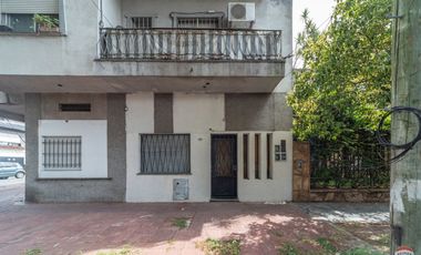 PH 2 amb en venta en Carapachay apto crédito.