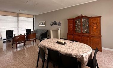 VENTA CASA MULTIFAMILIAR + LOCAL + RENTA LOTE