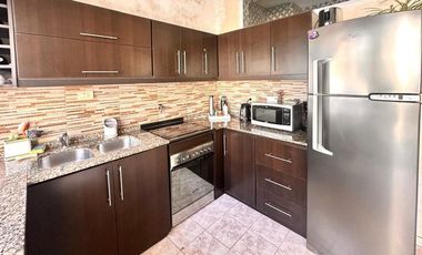 VENTA CASA MULTIFAMILIAR + LOCAL + RENTA LOTE