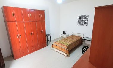 VENTA CASA MULTIFAMILIAR + LOCAL + RENTA LOTE