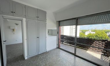 Alquiler departamento 2 Ambientes Olivos .