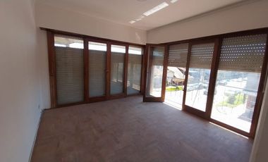 VENTA PH A ESTRENAR 3 AMB DOBLE BALCÓN SALIENTE