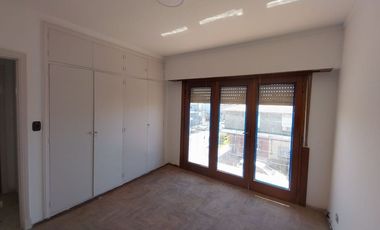 VENTA PH A ESTRENAR 3 AMB DOBLE BALCÓN SALIENTE