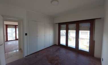 VENTA PH A ESTRENAR 3 AMB DOBLE BALCÓN SALIENTE