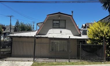 Casa en Arriendo en AV REPUBLICA 1051