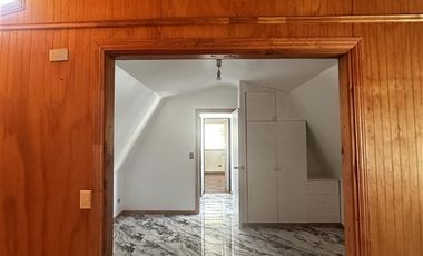 Casa en Arriendo en AV REPUBLICA 1051