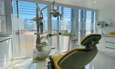 Oficina en Venta en Gran Oportunidad para Odontólogos. Centro Dental en Av. Videla