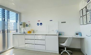 Oficina en Venta en Gran Oportunidad para Odontólogos. Centro Dental en Av. Videla