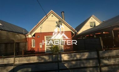 Casa en Venta en COD39857 la primera villa entrando a Cunco desde Temuco, a mano izquierda