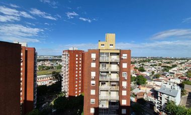 Departamento 2 amb venta Piso alto oportunidad