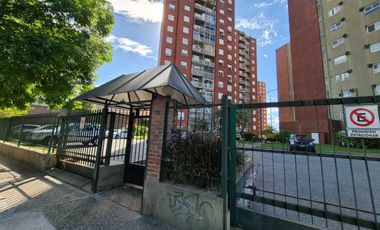 Departamento 2 amb venta Piso alto oportunidad