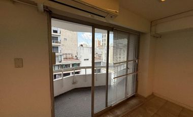 ALQUILER DE PISO completo coorporativo 6 oficinas